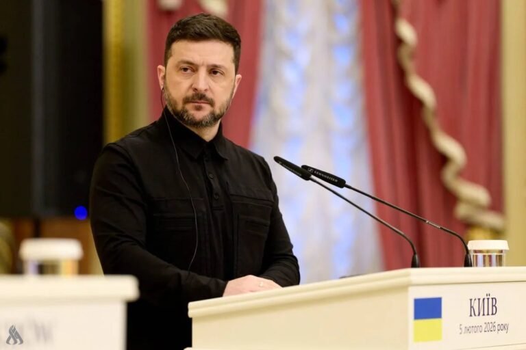 زيلينسكي-أوكرانيا-لن-تجري-انتخابات-إلا-بعد-وقف-إطلاق-النار.jpg